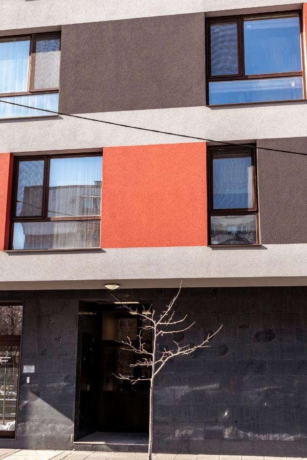 Bright 1Bdr Apartment With A Balcony Sofia Exterior photo