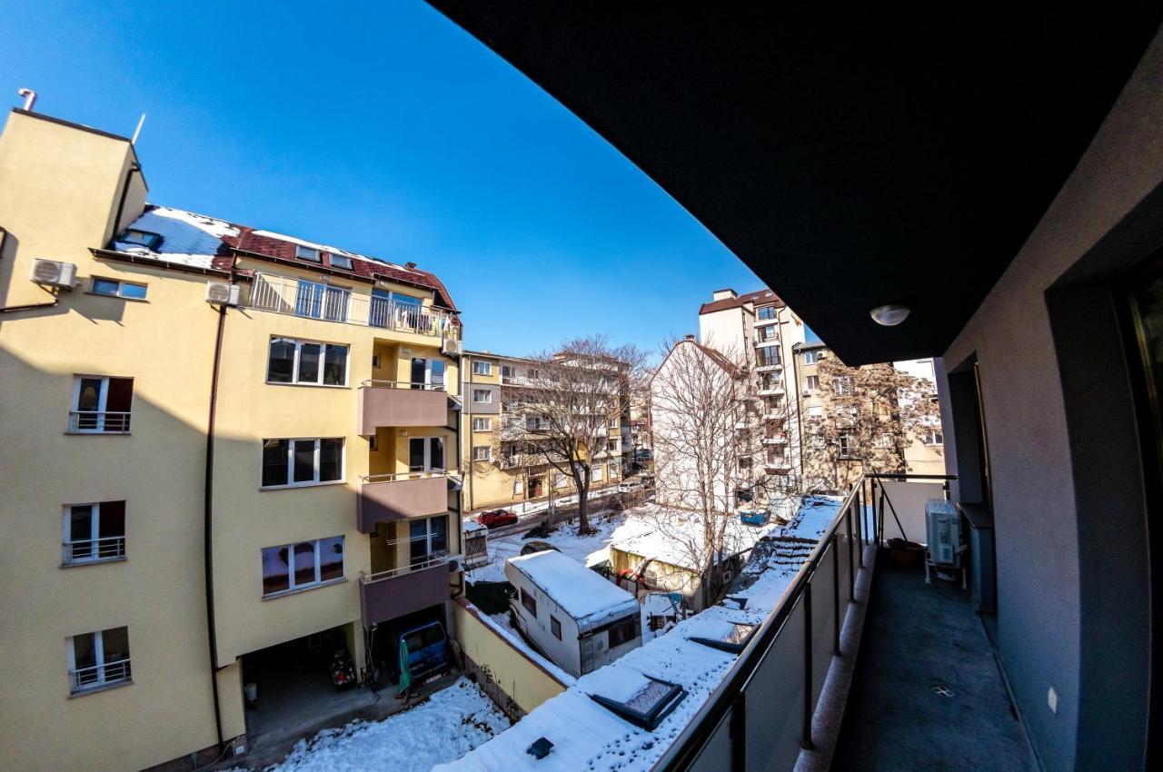 Bright 1Bdr Apartment With A Balcony Sofia Exterior photo